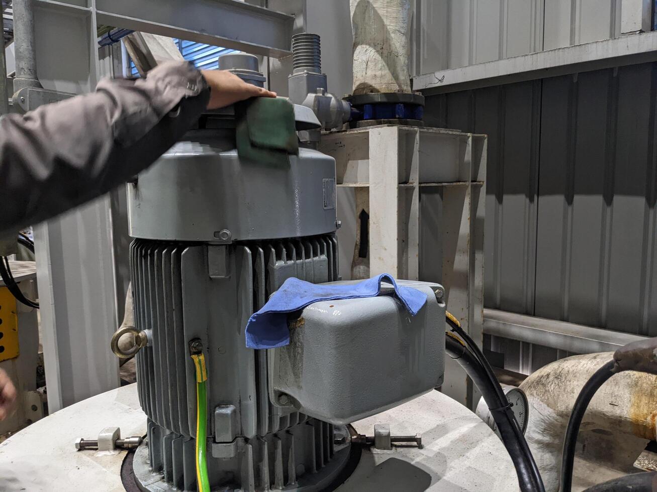 Blower Motor Cleaning