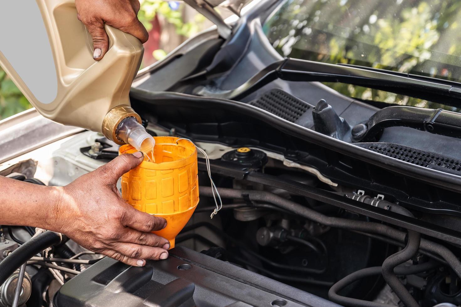 Fluid Top-Up