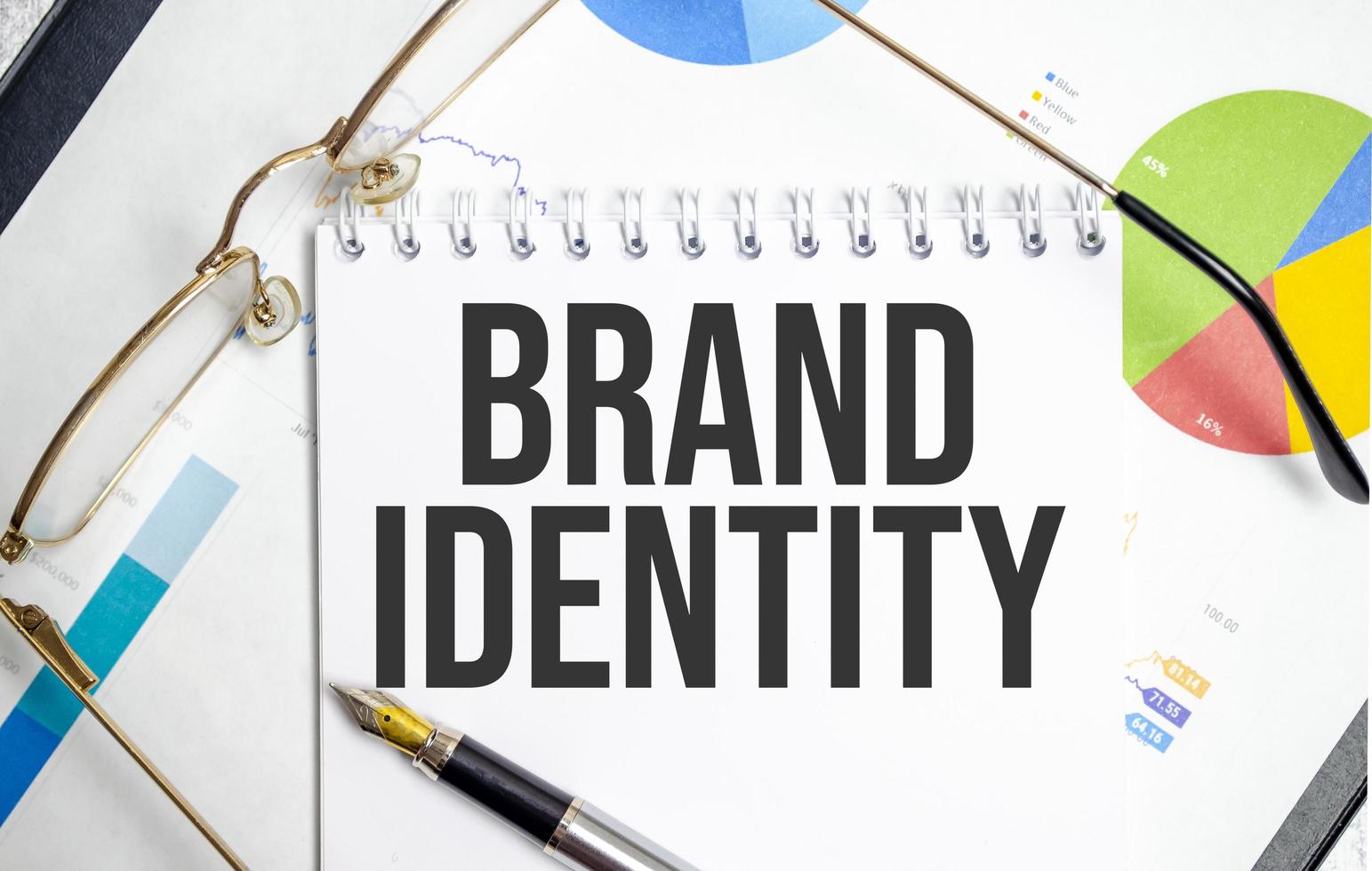 Logo & Brand Identity