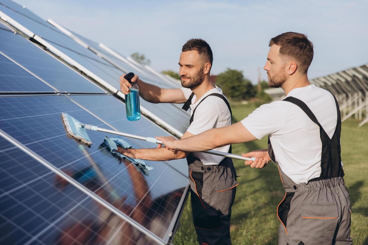 Solar Panel Cleaning (Residential)